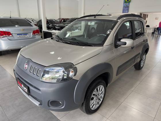 FIAT UNO 1.0 EVO WAY 8V FLEX 2P MANUAL FIAT UNO 1.0 EVO WAY 8V FLEX 2P MANUAL